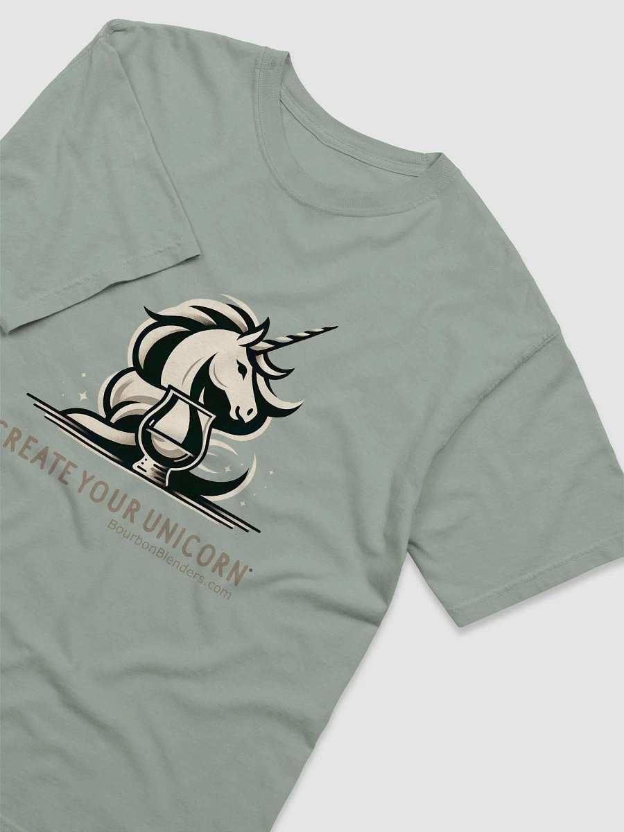 Bourbon Blenders Unicorn Elegance Graphic Tee product image (35)