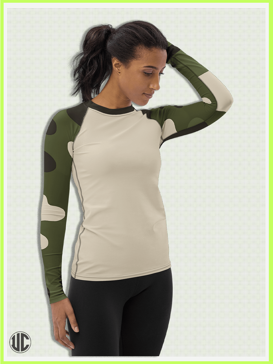 Becker's Modern Camo – Women’s Rash Guard product image (4)