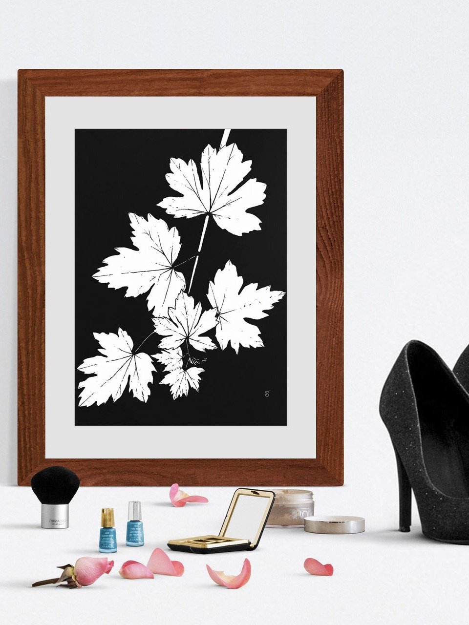 Jagged Leaves Silhouette Poster - Grape Leaves Dark product image (6)