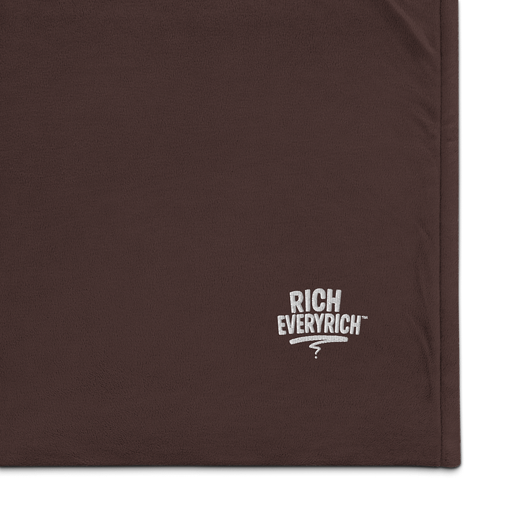 RICHEVERYRICH Embroidered Sherpa Blanket product image (1)