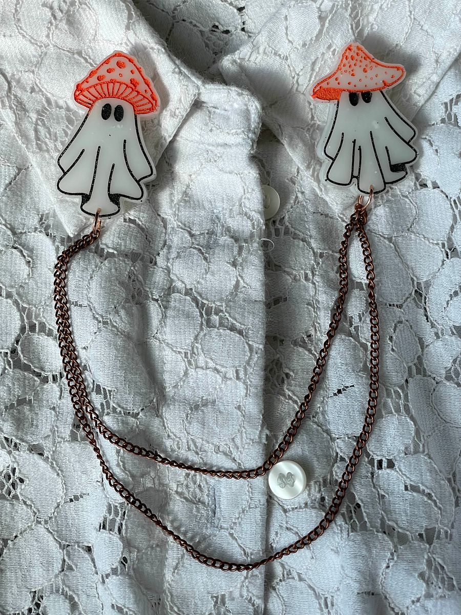 Glowing Ghost Collar Pins product image (1)