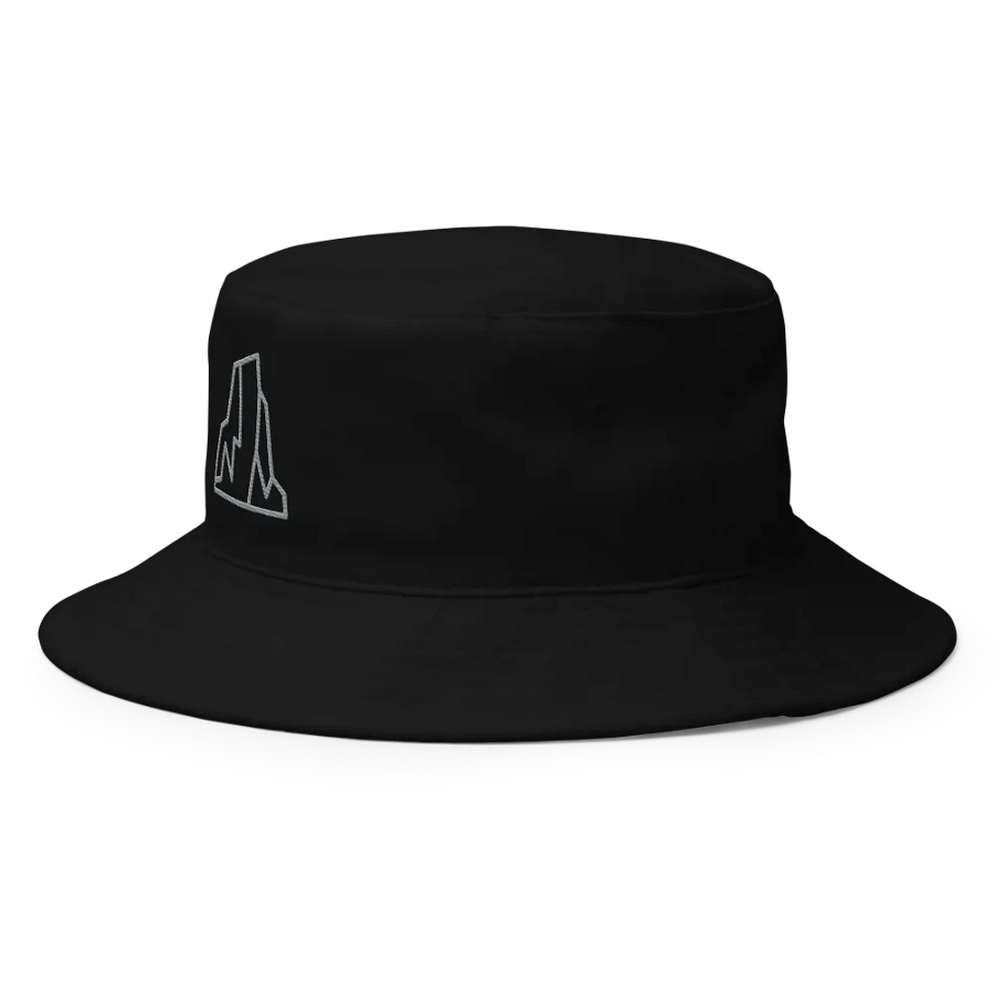 Hat with a mountain product image (2)