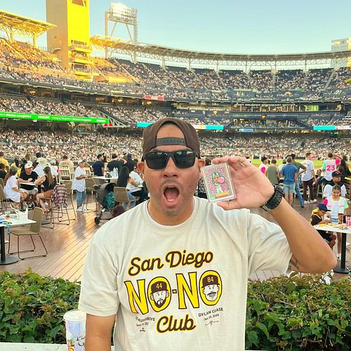 go padres 🟤🌕 @padres @mlb