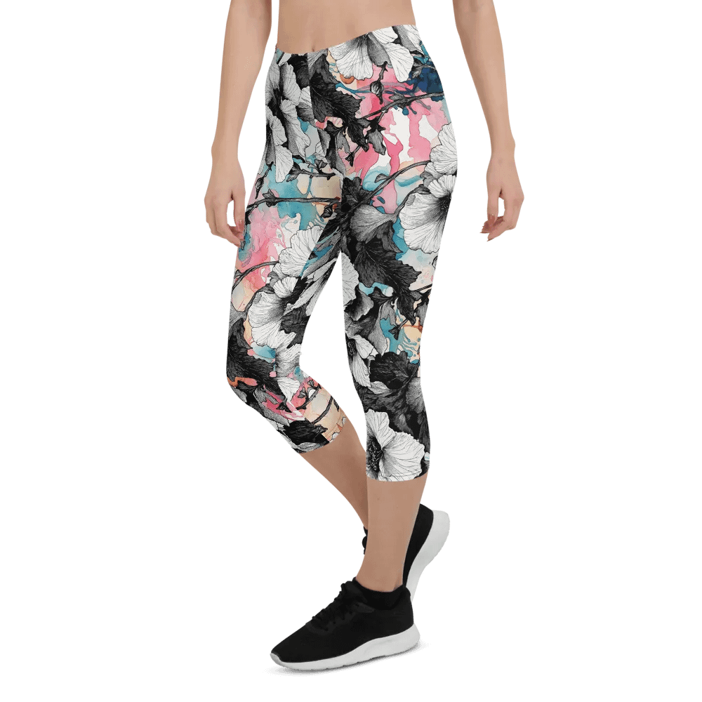 Hibiscus Dreams All-Over Capri Leggings product image (6)