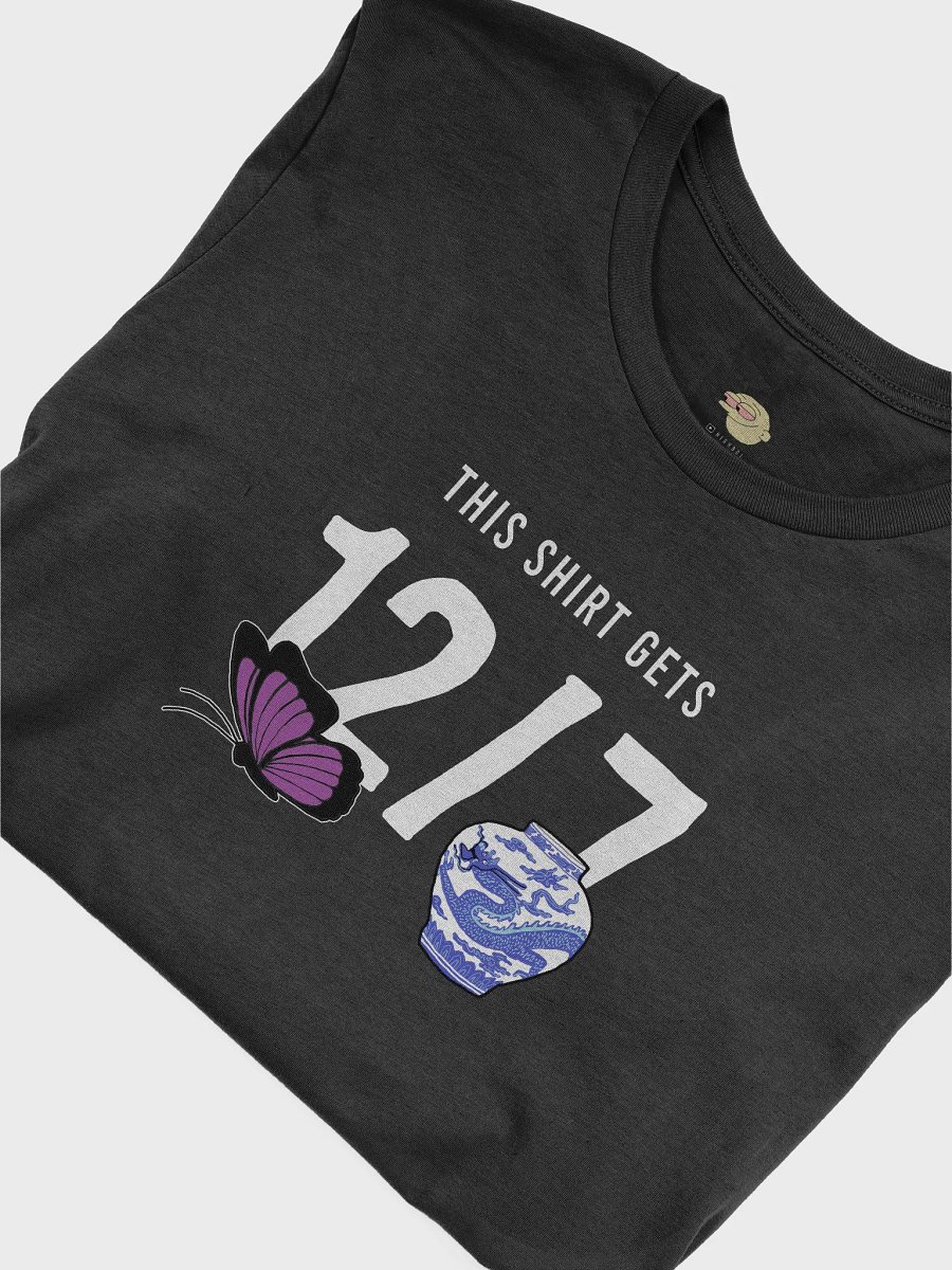 This Shirt gets 12 Butterflies out of 7 Ming Dynasty Vases (Black) product image (5)