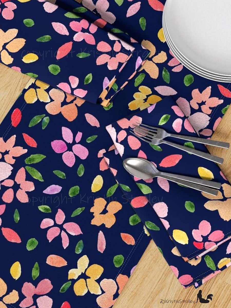 Spring Flowers on Navy Blue Table Runner product image (8)