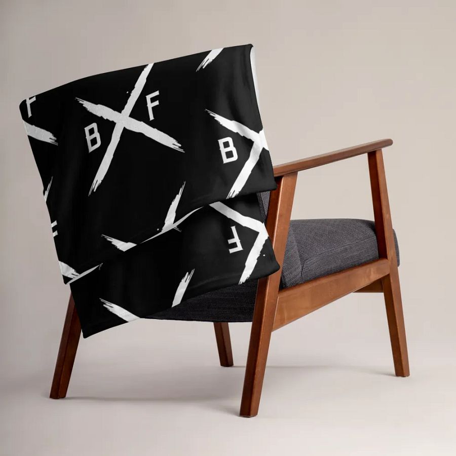 Black Flag Dodgeball Club Throw Blanket product image (4)