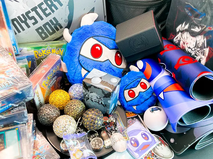 Mystery Box - THE EVERYTHING BOX product image (2)