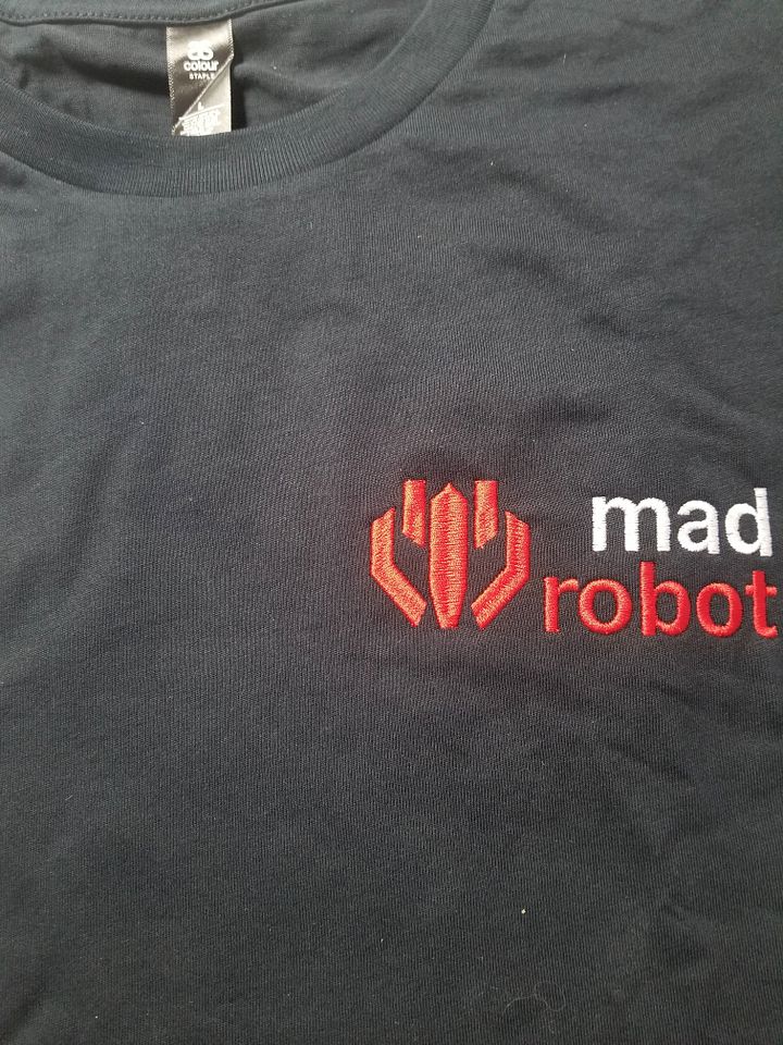 mad robot T product image (1)