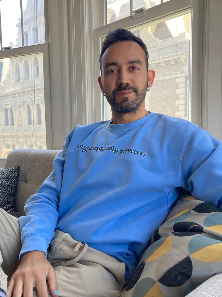 Poly(morphously Perverse) Sweatshirt product image (4)