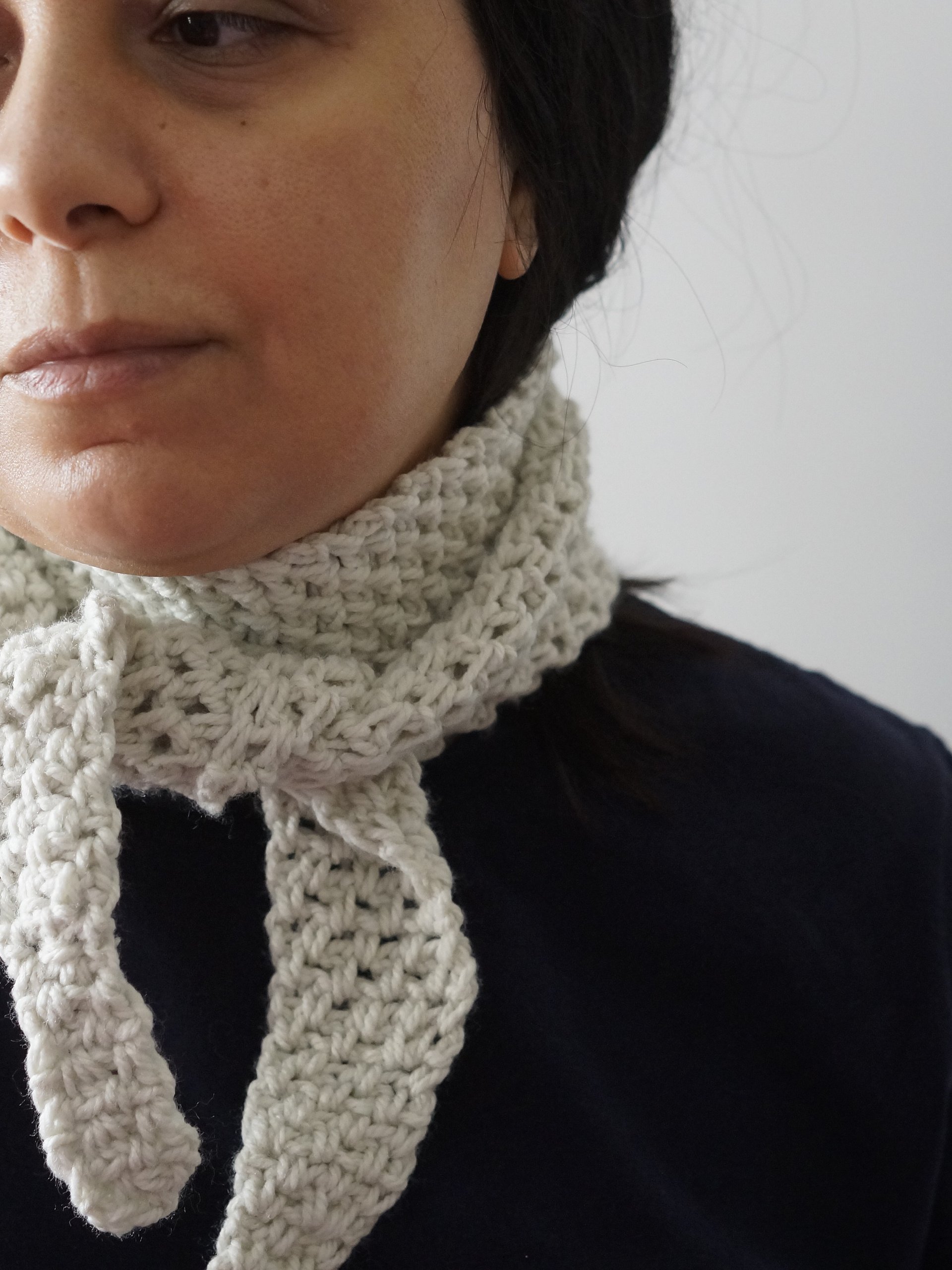 Moss stitch thin scarf Crochet pattern product image (2)