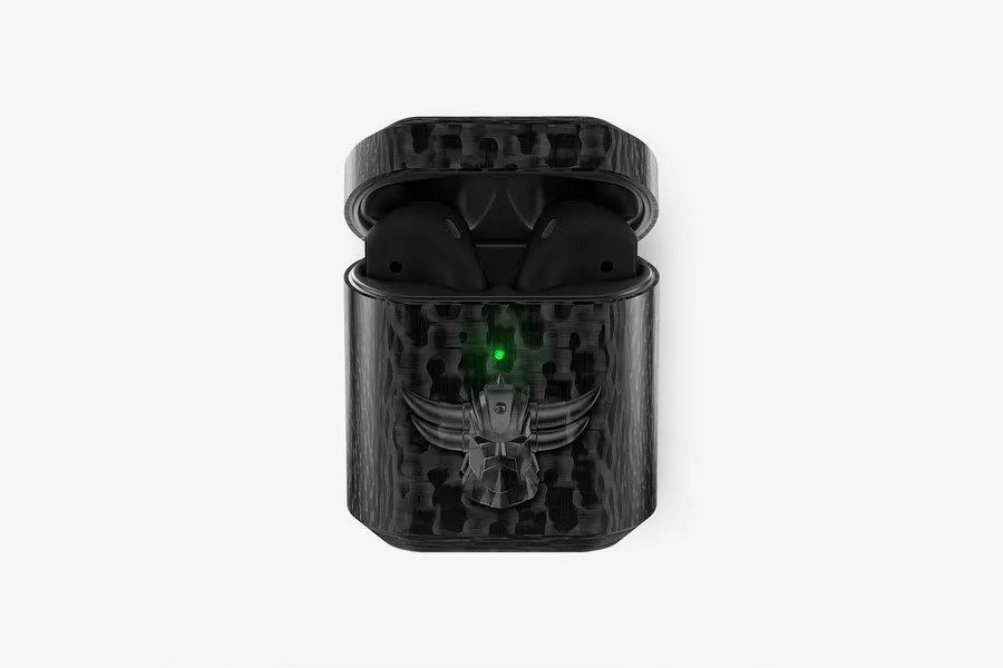 Hadoro X UFO Robot Grendizer AirPods in Carbon Fiber Limited Edition 10 Globally product image (2)
