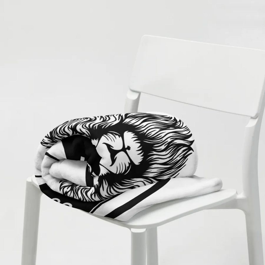 The Vibe Tribe Cozy Blanket product image (8)