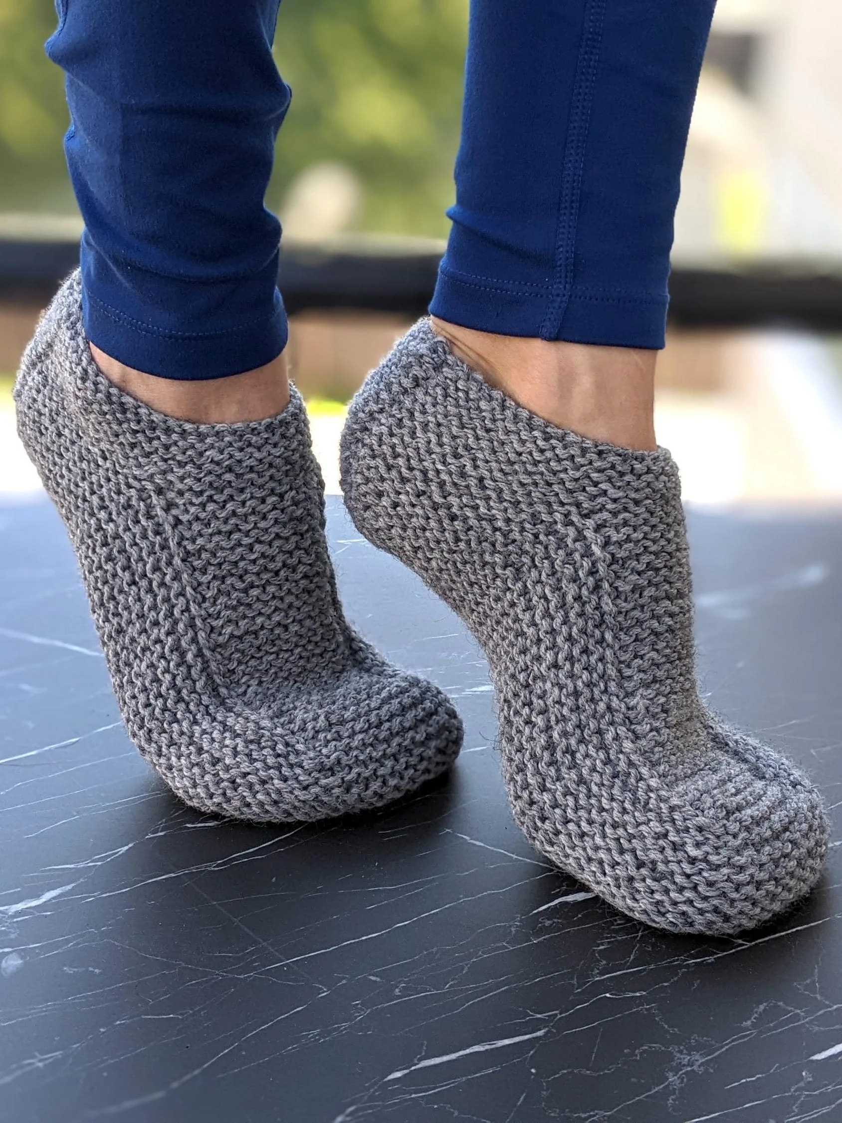 Flat Knit Low-Cut Slipper Socks Pattern product image (1)