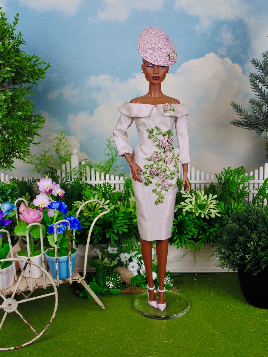Beatrice OOAK fashion for 12” fashion dolls product image (4)