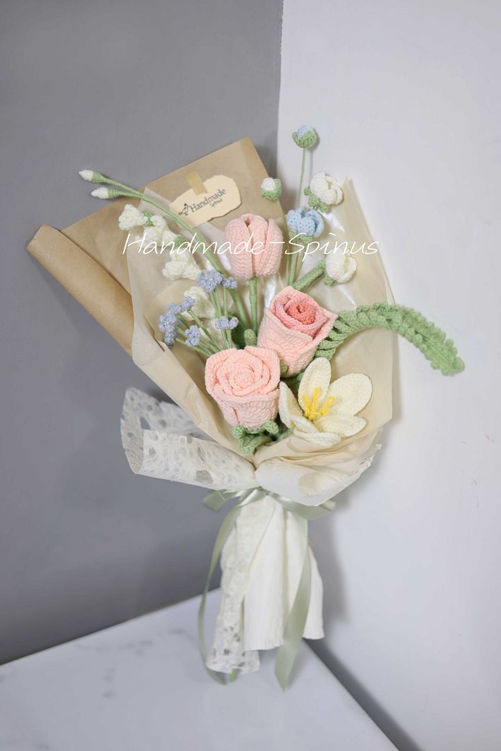 Azure Pink Dreams Crochet Knit Bouquet product image (2)