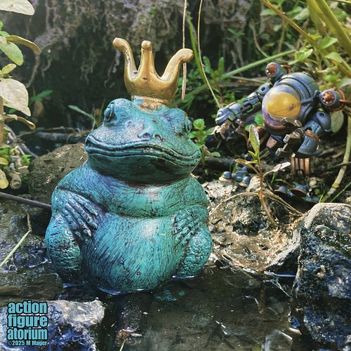 The Amphibinaut came to our planet to search for a lost race of Frogmen. An ancient statue in the swamp is the only remaining...