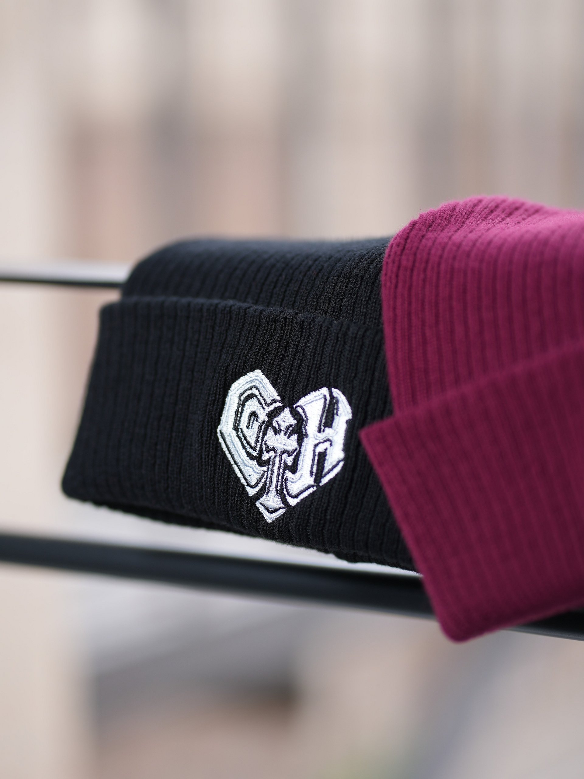 Beanie product image (1)