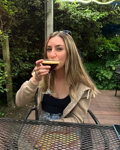 its finally “can we sit outside” season 😁🌤️