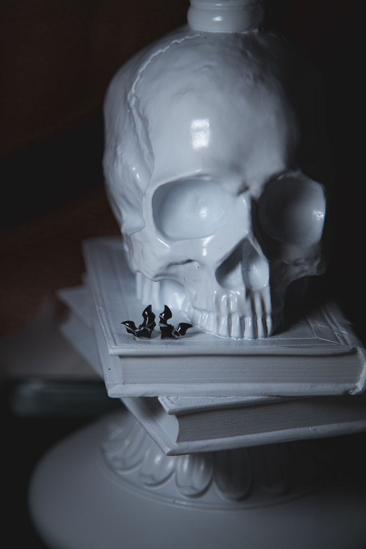 Glowing Bat Wing Studs product image (1)