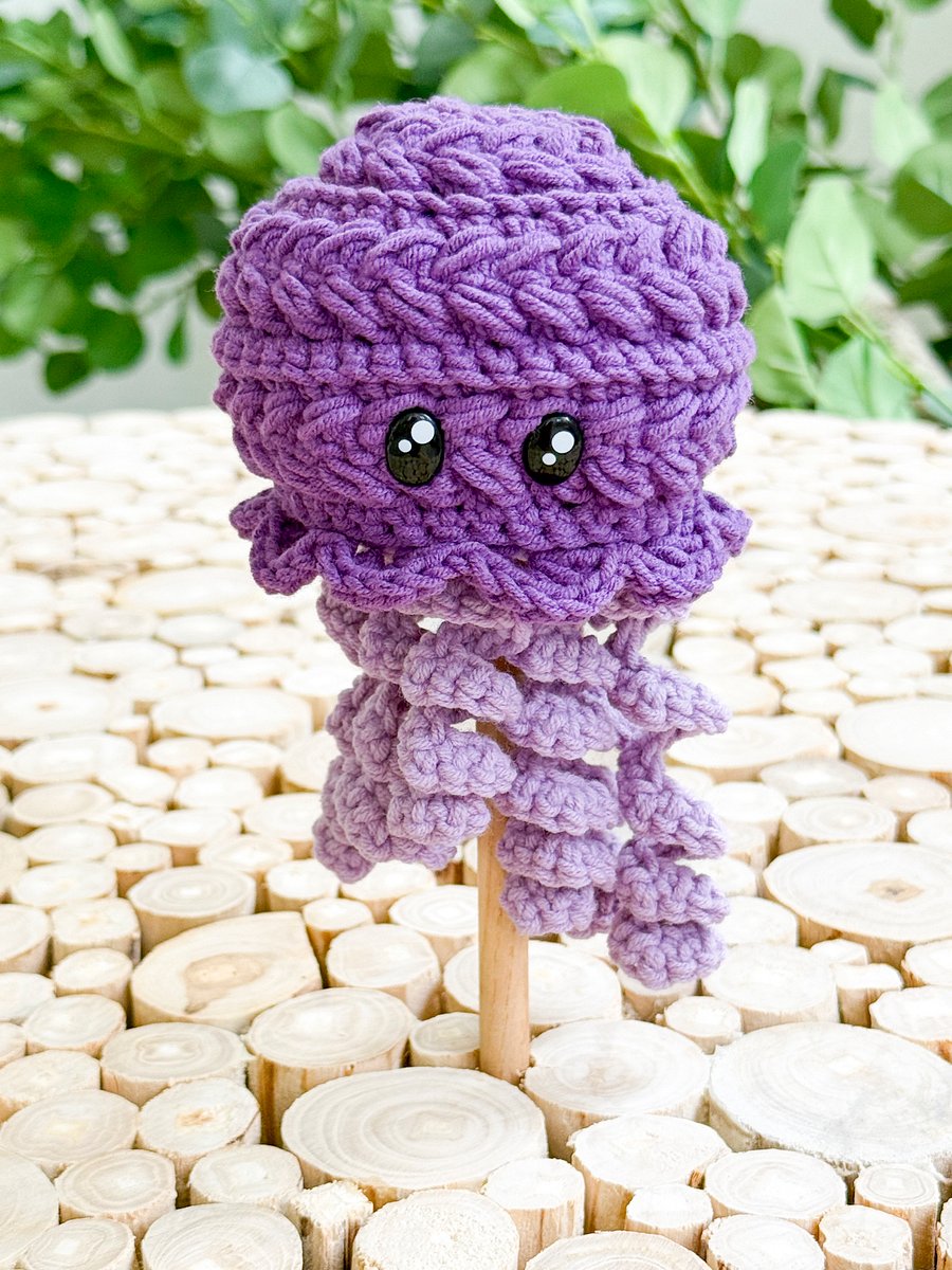 How to Crochet a Jellyfish | Easy No-Sew Amigurumi with Wheat Stitch product image (8)