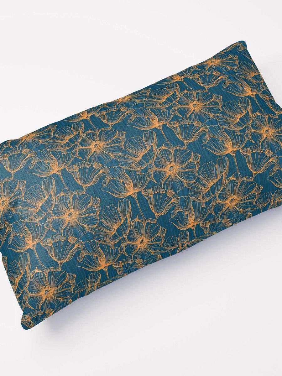 Dark Romantic Floral | Basic Pillow product image (1)