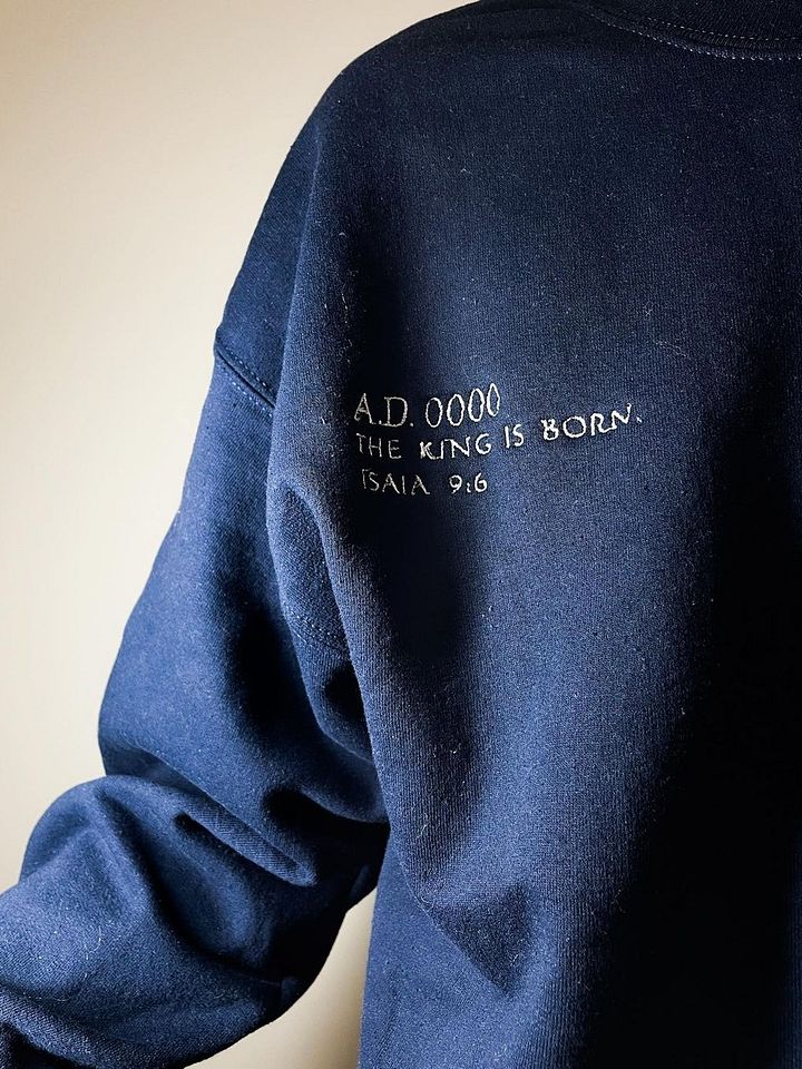 The king is born sweatshirt product image (1)