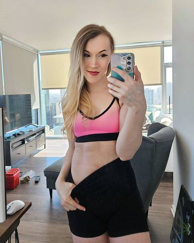 Workout Day 1087: I've been super productive today and feeling great! Had a stellar workout too! Definitely feeling stronger 💪