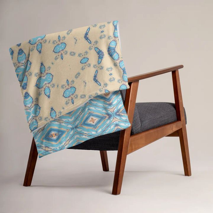 Blue & Cream Diamond Metamorphosis Throw Blanket product image (1)