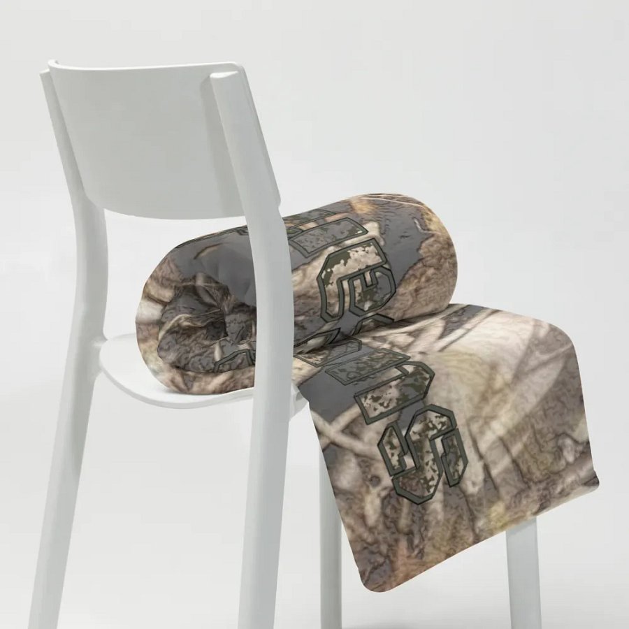Throw Blanket - Dead Split - It Happennnns Camo product image (8)