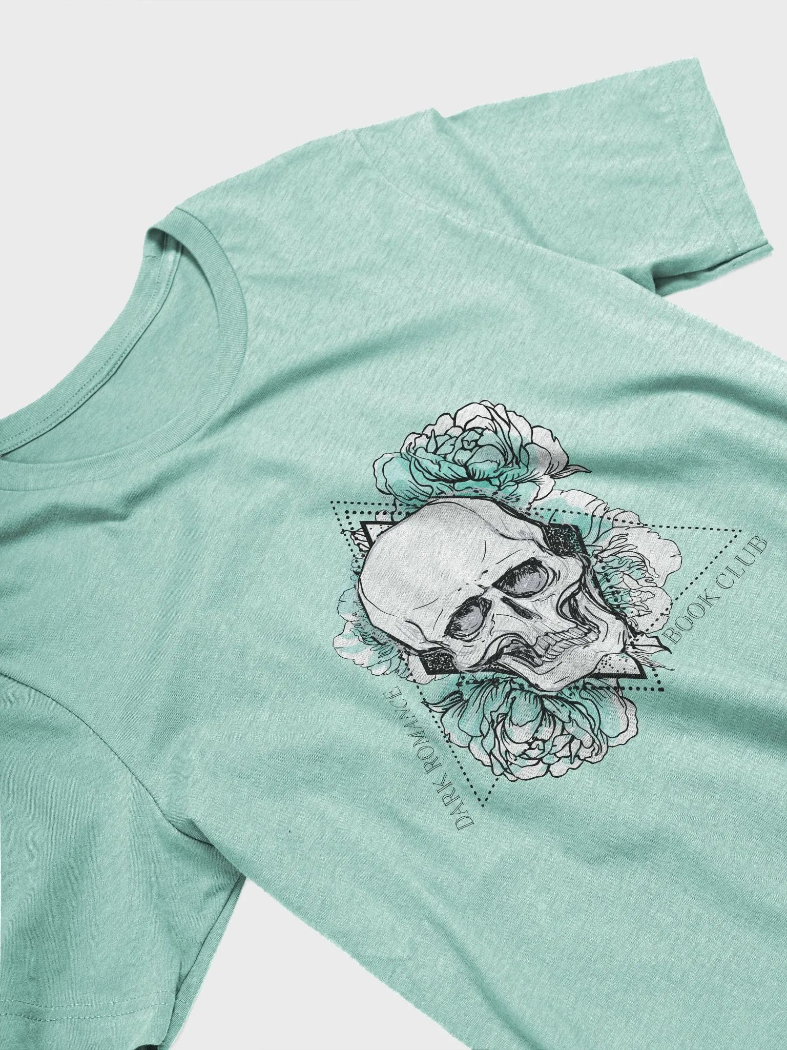 Dark Romance Floral Skull product image (2)