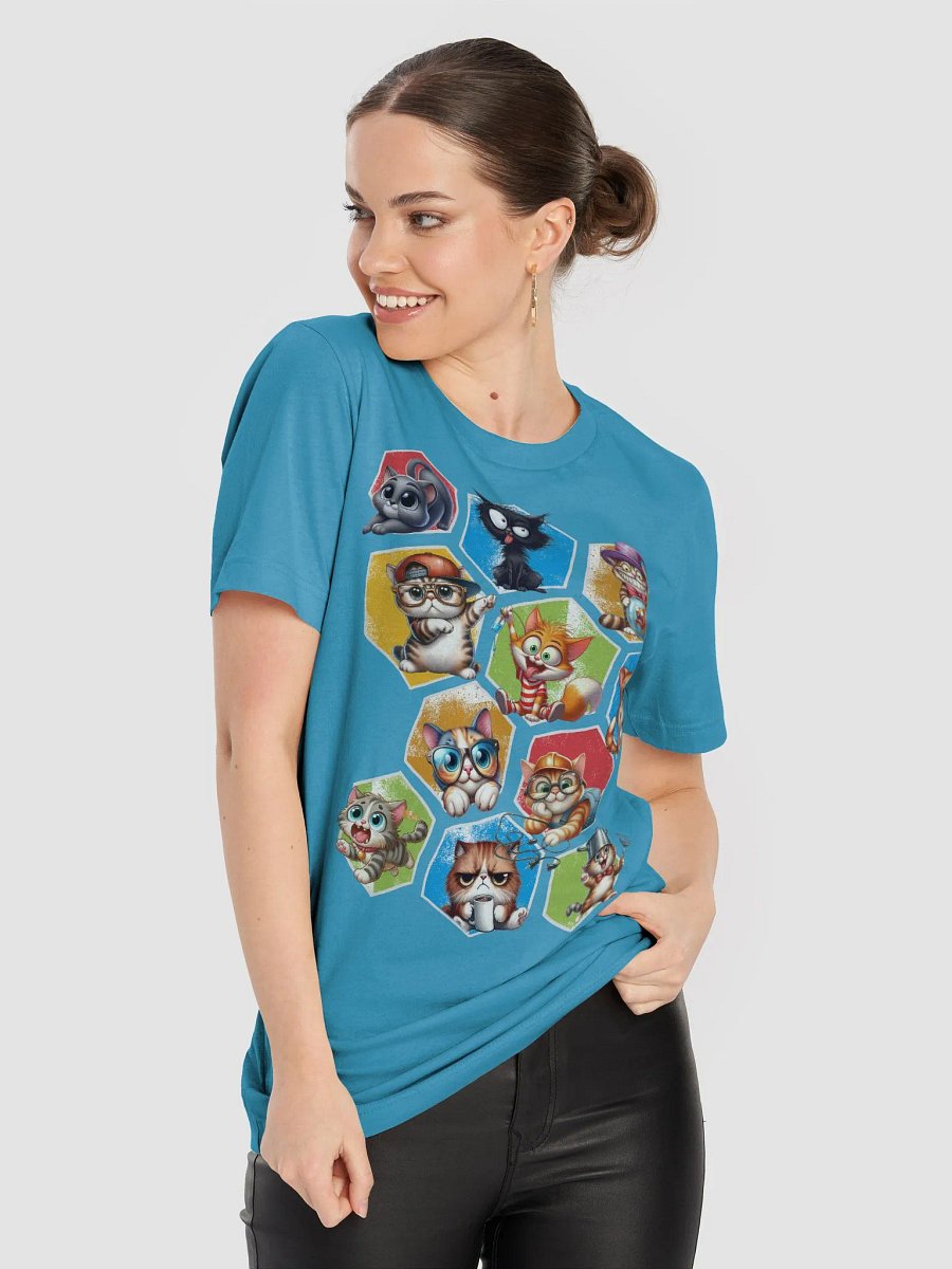 Funny Cats in Cubes for Anyone Who Loves Cats Felines Kitten T-Shirt product image (5)
