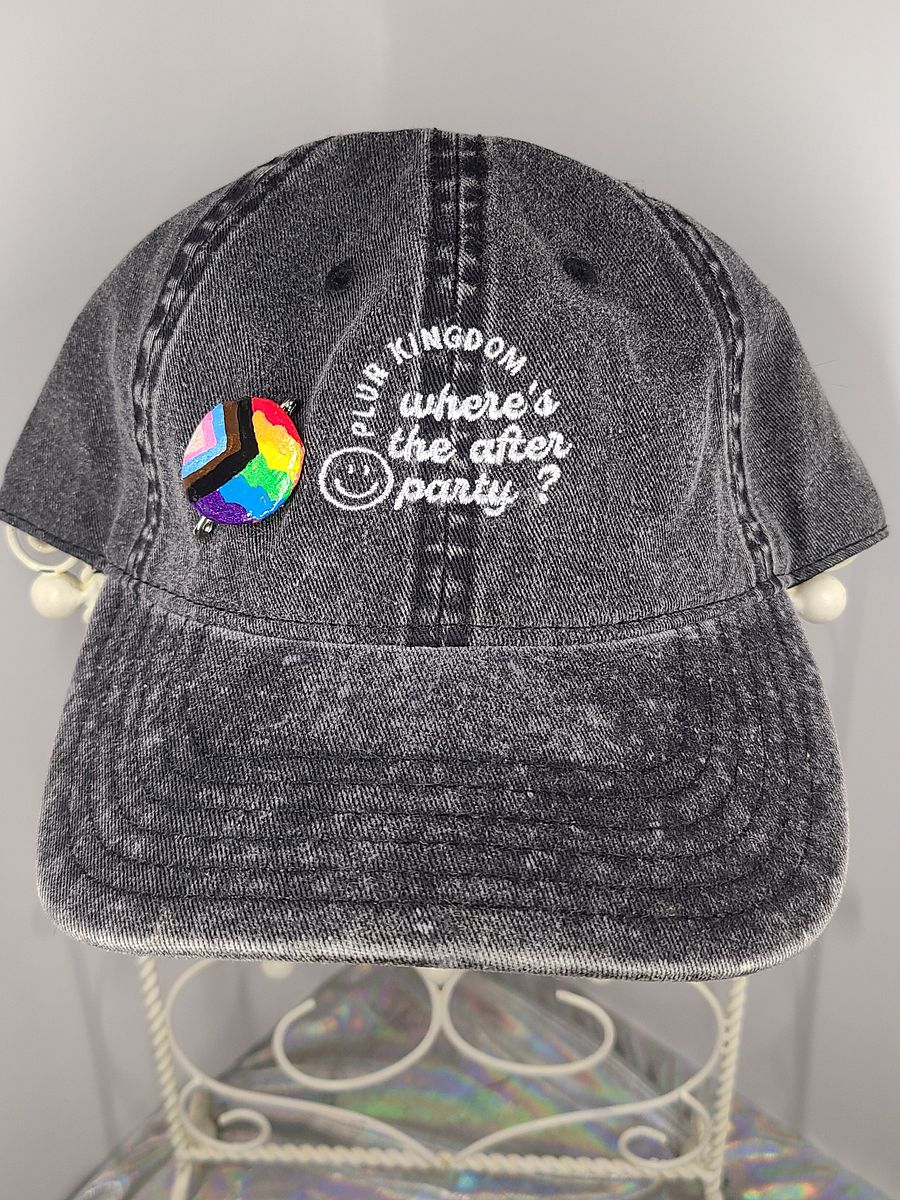 polysexual pride bottle cap pin product image (3)