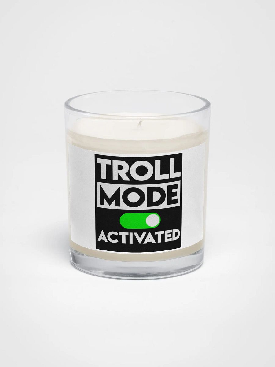 Soy-wax Candle troll mode product image (1)