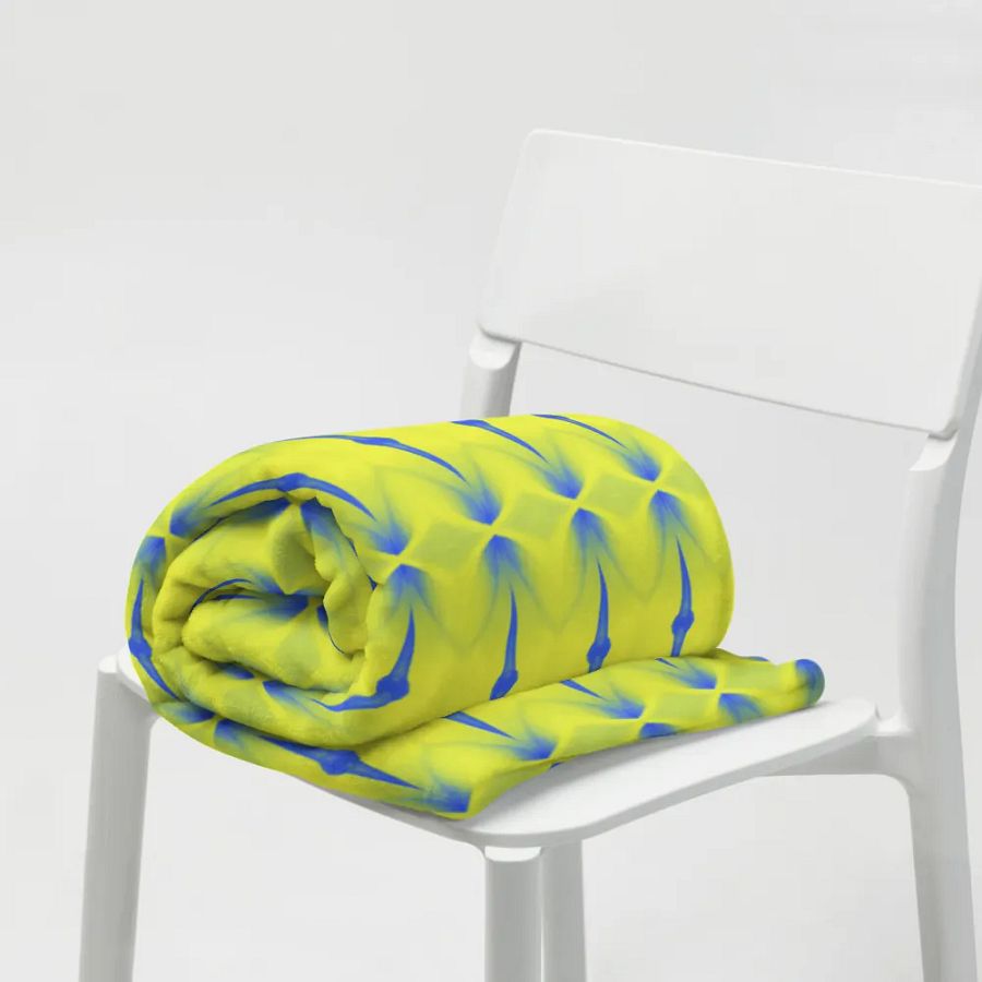 Pretty Swirls Throw Blanket product image (7)