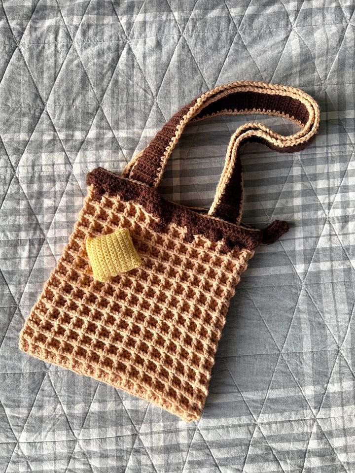 Crochet Waffle Bag product image (1)