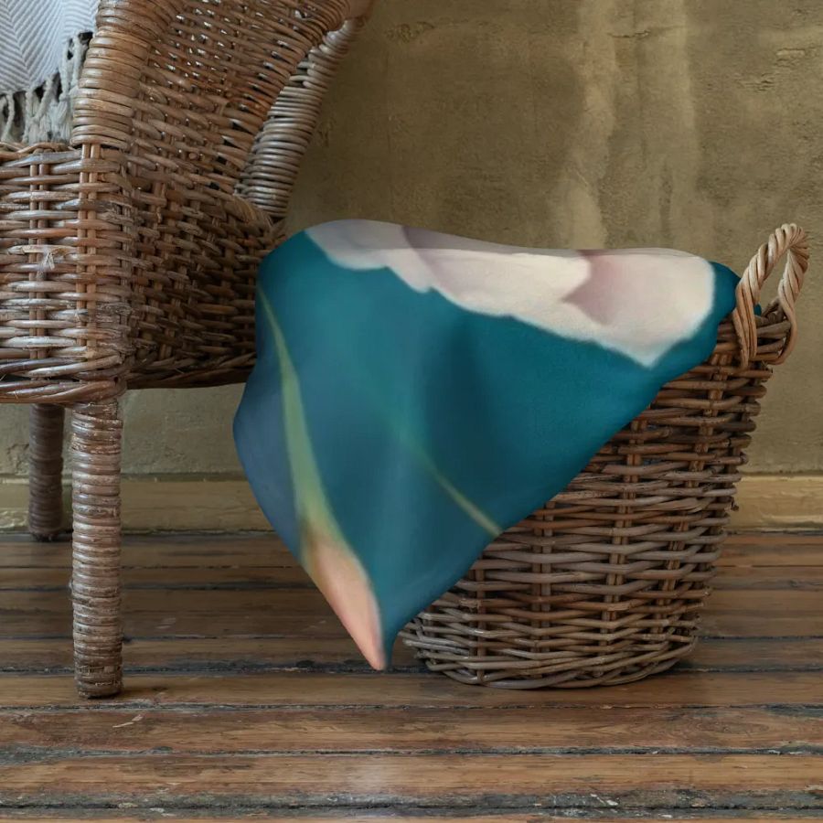Bouquet of Flowers Throw Blanket product image (11)