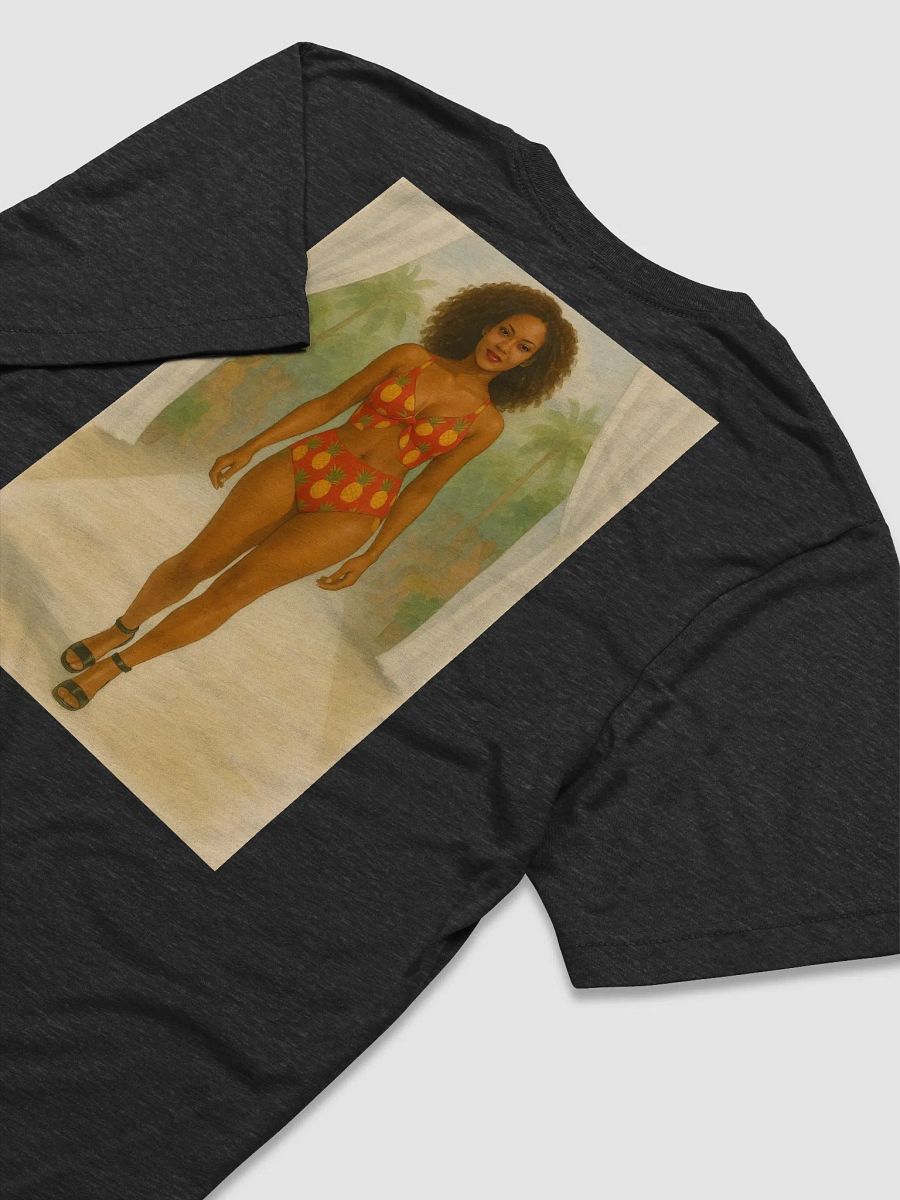 Runway Chic Short Sleeve T-Shirt product image (8)