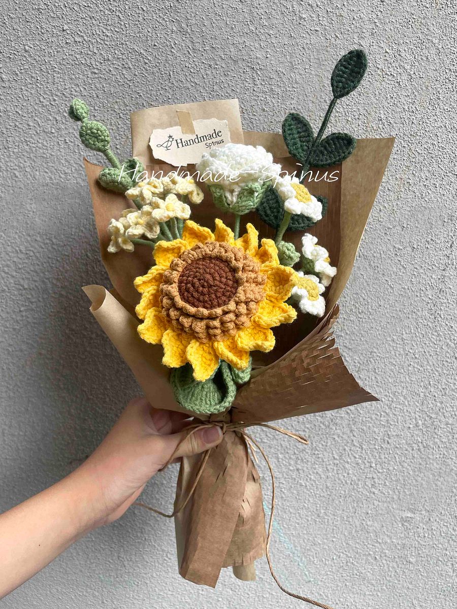 Ray Of Hope Crochet Knit Bouquet product image (3)