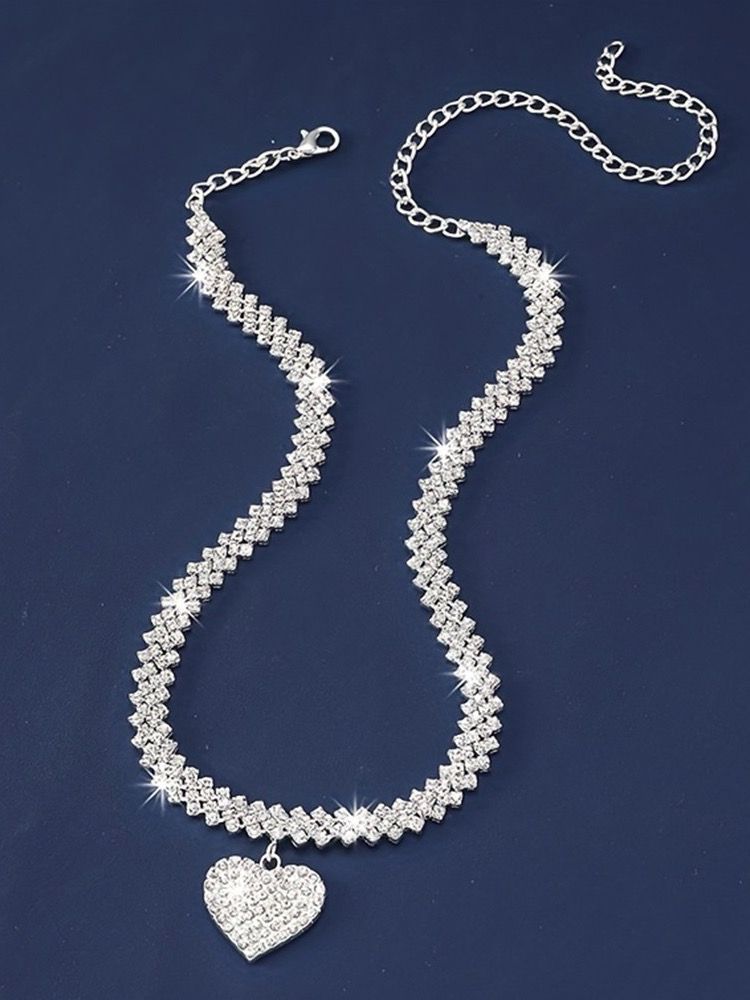 Heart necklace product image (6)