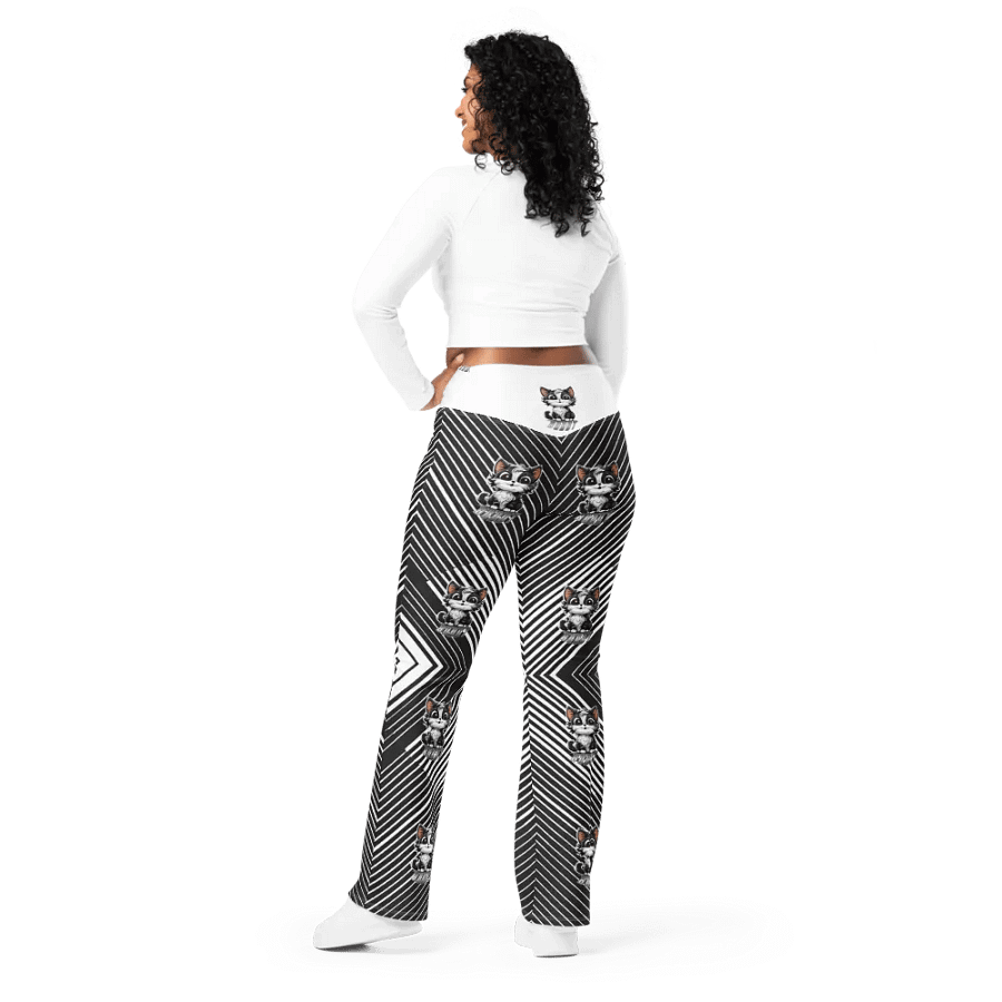 Buddy All-Over Print Flare Leggings product image (3)