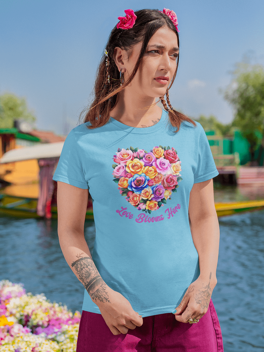 Floral Heartbeat Tee product image (2)