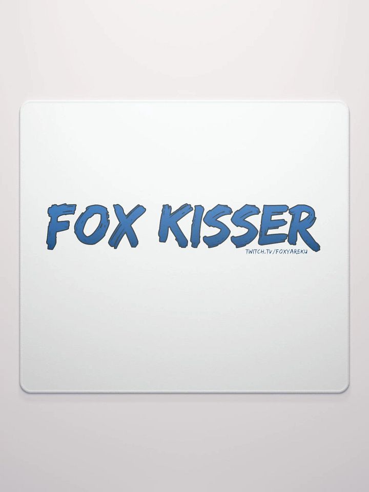 Simple Fox Kisser Mousepad product image (4)