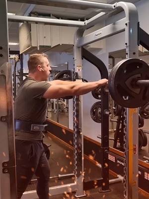 225 lb / 100 kg for 8 reps!! :D