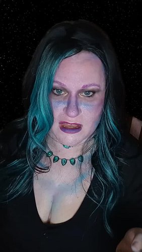 Launia, Sorceress of the Shattered Veil