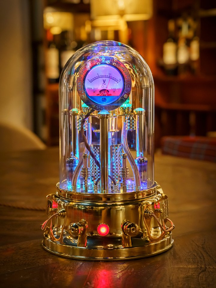 Steampunk Lamp Nikola product image (1)