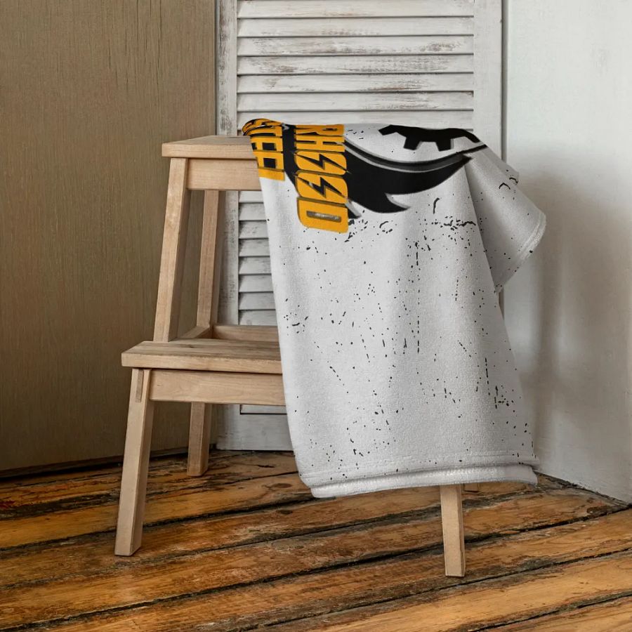 Brotherhood Of Steel Beach Towel product image (4)