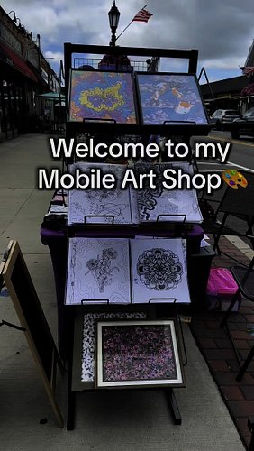 Everything I offer in my art shop 🛍️👇🎨

• Original Prints (5”x7” & 8”x11” / sleeved & framed) 🖨️
• Canvases & Wood Slab Paint...