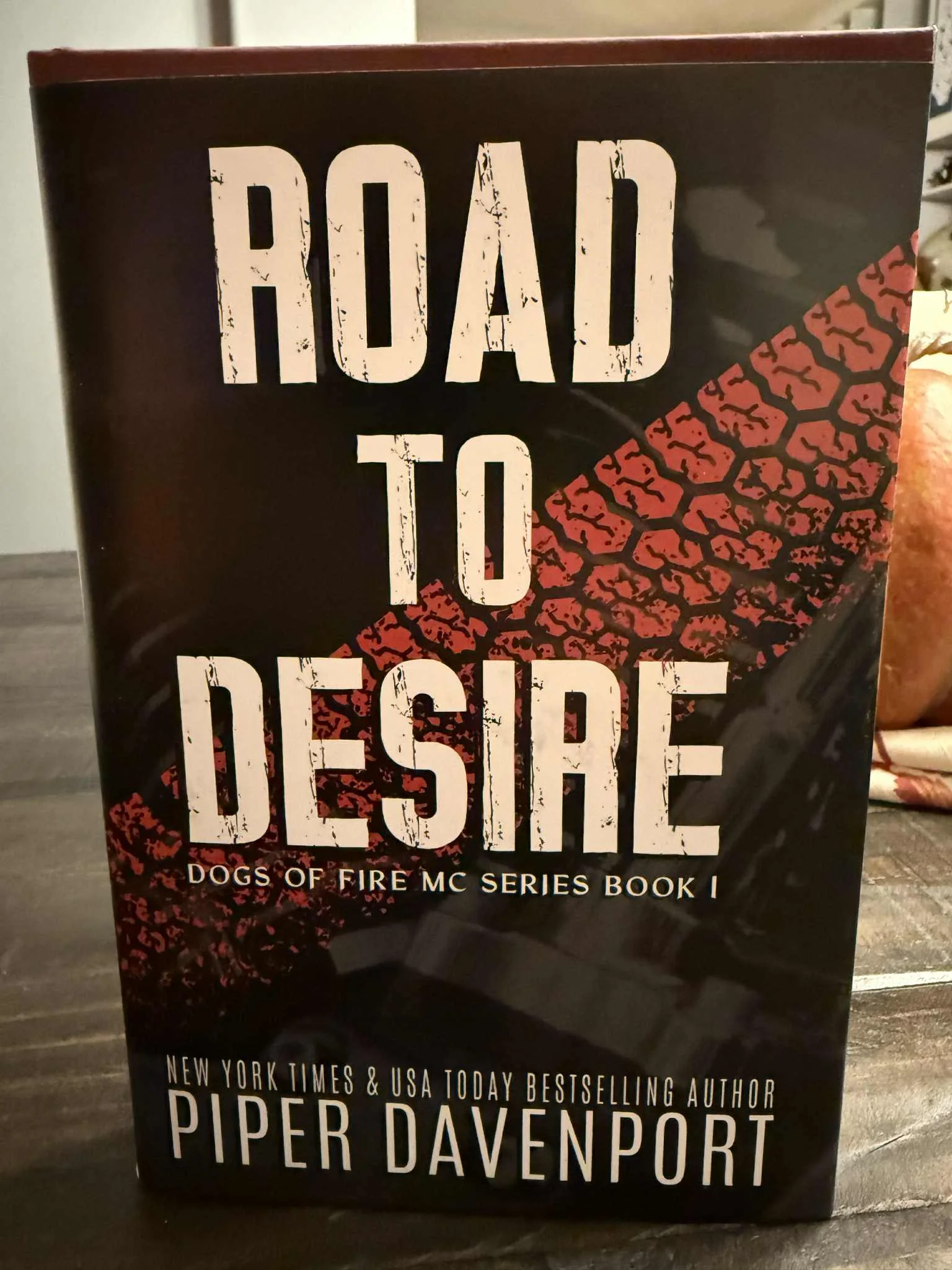Road to Desire - SPECIAL HARDBACK EDITION product image (1)