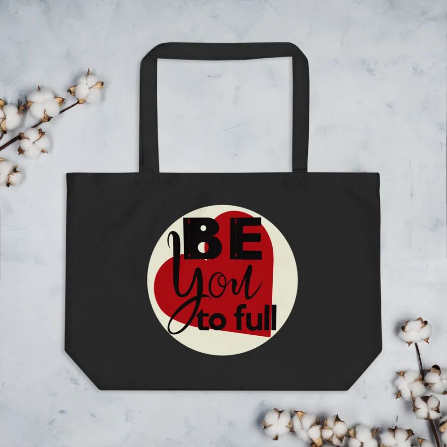True Beauty Bag product image (2)
